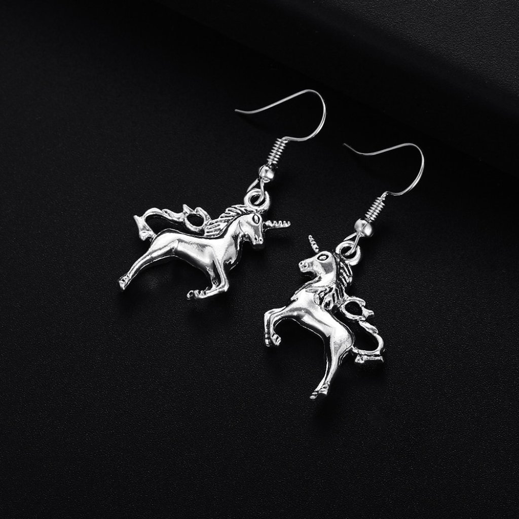 Trendy Vintage Unicorn Shape Dangle Earrings For Woman, K370